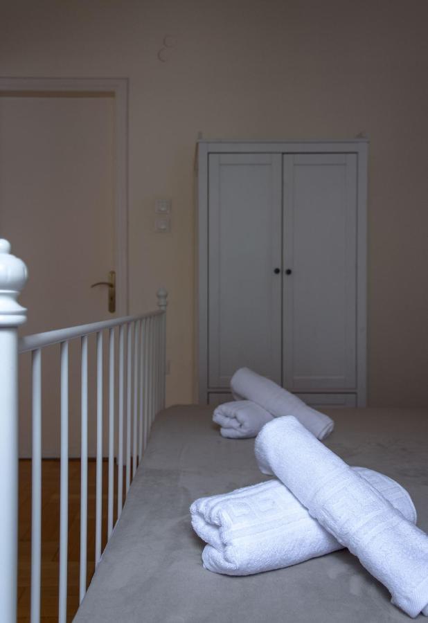 Beautiful 2Bd Apartment Near Historic Center Of Athens Atenas Exterior foto