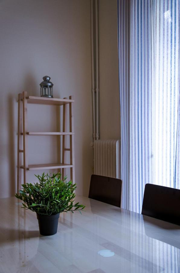 Beautiful 2Bd Apartment Near Historic Center Of Athens Atenas Exterior foto